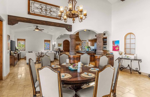 San Jose del Cabo Villa | Exclusive Oceanfront Villa with Butler Service & Spa Access
