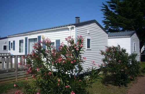 Saint-Denis-d'Oleron Resort | Relax at ULVF Les Beaupins with Oceanfront Views & Spa