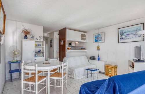 Le Couchant Apartment | Relax at Ulysse Plage with Oceanfront Views and Spa