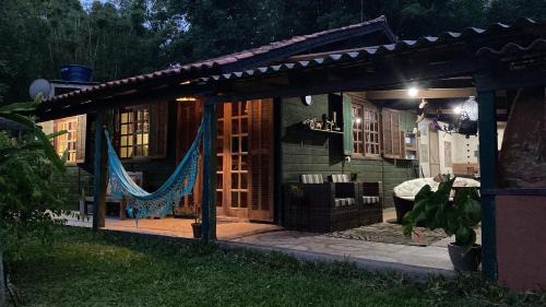 Itapua House | Cozy Nature Retreat with Pool and Pet-Friendly Amenities