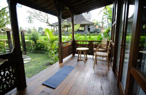 Taro Hotel | Uma Cabins
