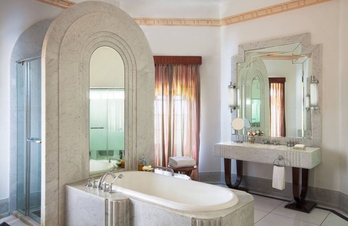 Jodhpur Hotel | Experience Umaid Bhawan Palace: 5-Star Luxury & Spa Retreat