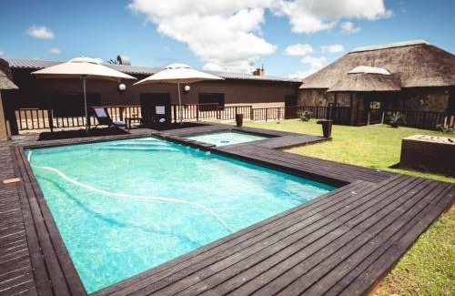 Alexandria Cabin | Experience Nature at Umbono Private Game Lodge - 9/10 Rated