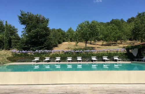 Todi House | Umbria - 6-Bedroom Country House with Ocean View & Pool