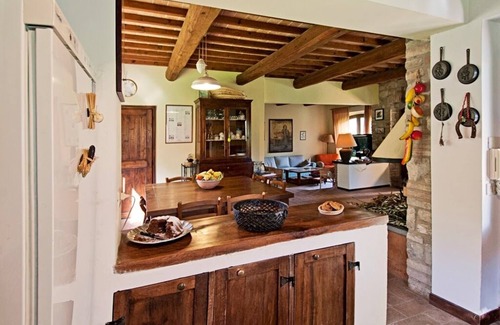 Monte Castello di Vibio Villa | Idyllic Umbriaverde: A Top-Rated Retreat in Umbria