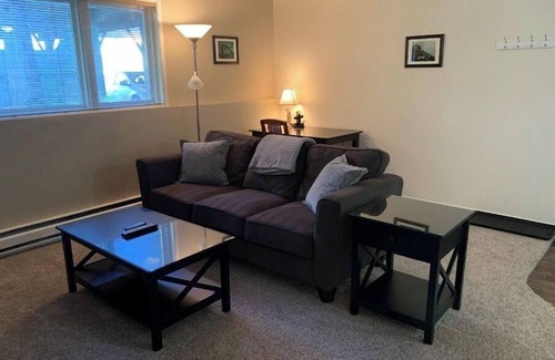 Campbell Park Condo | Indulge at UMed Retreat II: 10/10 Rated Family Oasis