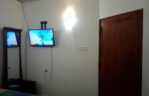 Dambulla House | Budget-Friendly Umesh Homestay in Dambulla - Child Friendly