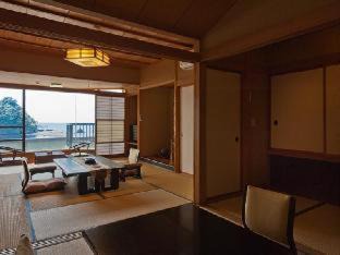 Dogashima Hotel | Oceanfront Escape at Umibenokakureyu Seiryu, 4-Star Retreat