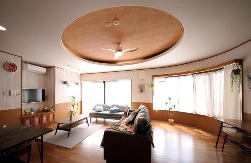 Taketomi-jima Taketomi-cho Apartment | UmisoraHouse: Family-Friendly Retreat in Ishigaki Island