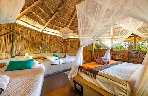 Thorny Bush Game Reserve Cabin | Explore Umlani Bushcamp Lodge: Rated 9.4 with Pool & Dining