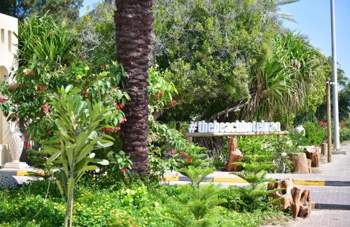 Umm al Quwain Hotel | Coastal Escape at Umm Al Quwain Beach Hotel with Pool