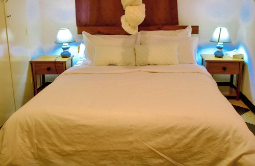 Ouagadougou House | Umoja Guesthouse II