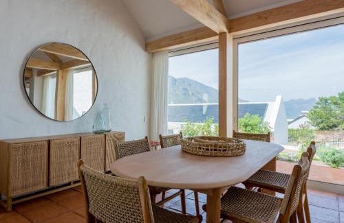 Hout Bay Hotel | Discover Umoya Boutique Hotel & Villas: Oceanfront Retreat
