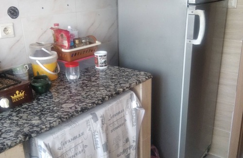 Quartier d'Ouled Oujih Apartment | Comfortable Apartment Steps from the Beach with Free WiFi