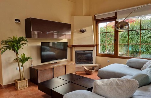 Periedo House | Discover Un Chalecito en Cantabria: Pet & Child Friendly Stay