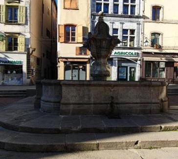 Le Puy-en-Velay Apartment | Cozy F2 for Travelers and Pilgrims Seeking Comfort