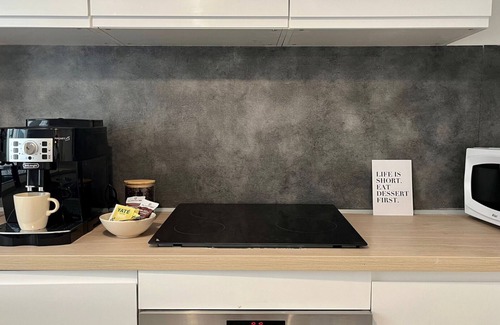 Nevers Apartment | Relax at Un Goût de Liberté with Spa and Breakfast Options