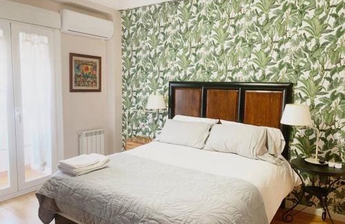 El Gancho Apartment | Discover Comfort at La Casa de Ion - Central Location