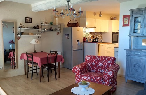 Saint-Jeannet Apartment | Top-Rated Family-Friendly Stay at Un Jardin Sous les Baous