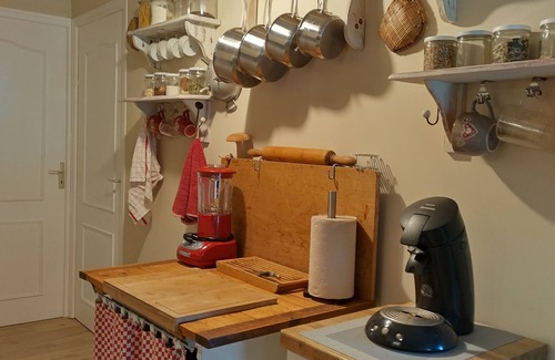 Saint-Jeannet Apartment | Top-Rated Family-Friendly Stay at Un Jardin Sous les Baous