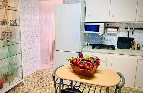 Cope Apartment | Discover UN Lujo Destilado: Family-Friendly Comfort Awaits
