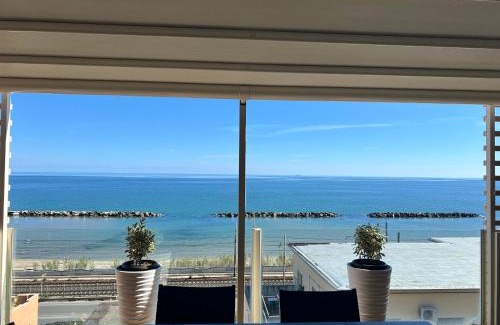 Palombina Nuova Apartment | Serene Oceanfront Retreat: Un Nido Sul Mare Awaits You