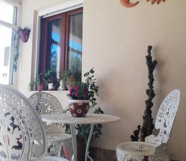 Villalfonsina House | Family-Friendly Getaway at Un passo dai Trabocchi