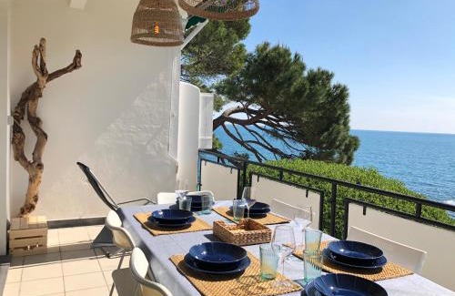 Arzeno Apartment | Discover Un Passo dal Mare: Oceanfront Family Retreat