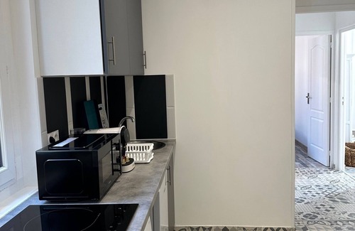Dieppe Apartment | Cozy 2-Room Apartment with Kitchen and Breakfast Included