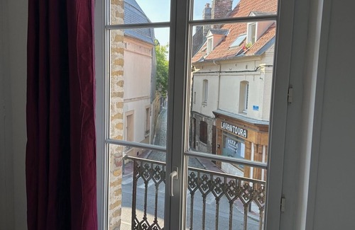 Dieppe Apartment | Cozy 2-Room Apartment with Kitchen and Breakfast Included