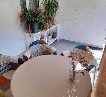 Dubovica Apartment | Discover Una Adria: Pet-Friendly Family Retreat