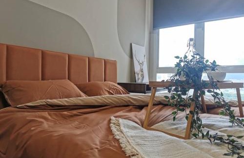 Maluri Apartment | Pet-Friendly Una Serviced Apartment with Pool Access