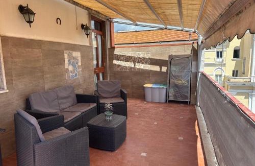 Torre Annunziata Apartment | Tranquil Stay at Una Terrazza In Piazza with Breakfast