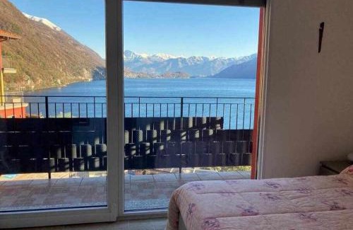 Argegno Apartment | Tranquil Lakeview Retreat with Family-Friendly Amenities