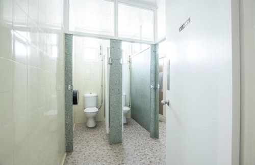 Unanderra Hotel | Discover Unanderra Hotel: Dine and Relax in Style