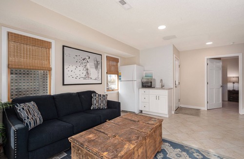 Ocean Sands Cottage | Prime Location Steps to the Beach with Ocean Views & Spa