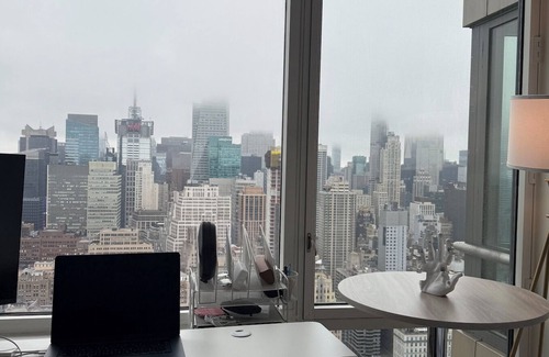 Koreatown Apartment | Unbeatable skyline views - Luxury High Rise Apt