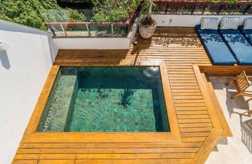 Leblon Apartment | Unbelievable PH, Leblon: Oceanfront Views & Privacy Awaits