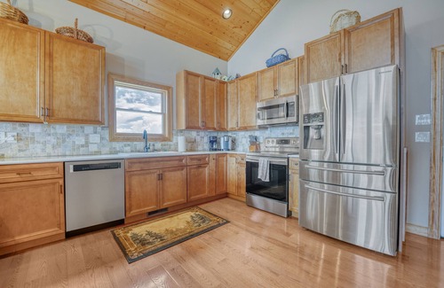 Waynesville Cabin | Unrivaled Ocean Views with Hot Tub & Fireplace Retreat