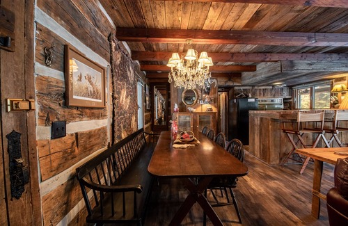 Grayling House | Discover Uncle Tom's Cabin: A Nature Lover's Retreat