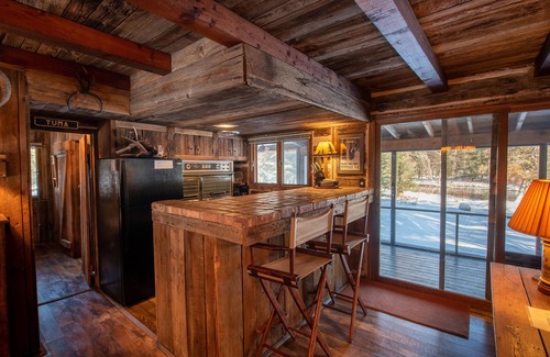 Grayling House | Discover Uncle Tom's Cabin: A Nature Lover's Retreat