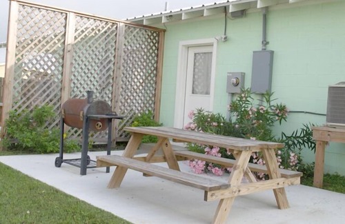 Port O Connor House | Pet-Friendly Oceanfront Retreat at Uncle Woody's #3