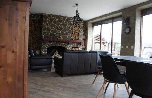 Snidavka House | Explore UnderДіл: Pet-Friendly Oasis with Ocean Views