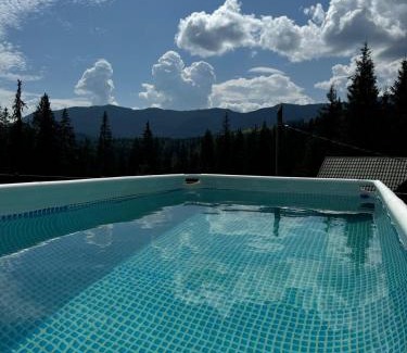 Snidavka House | Explore UnderДіл: Pet-Friendly Oasis with Ocean Views