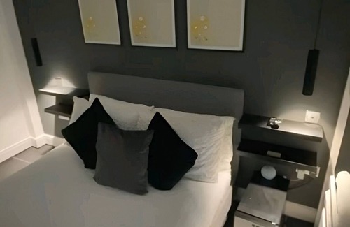 Streatham Hill House | Discover Under the Influence Annex: Ideal for Families