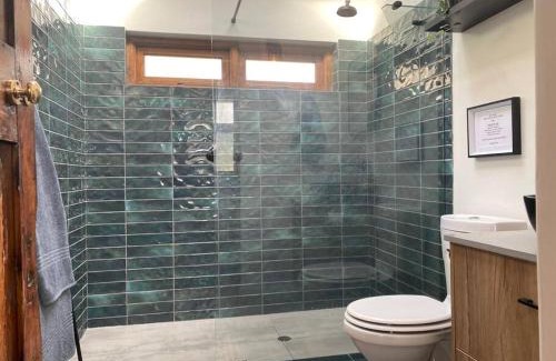 Wolseley Ski Chalet | Pet-Friendly Retreat at Underhill Cottage: 4-Star Comfort