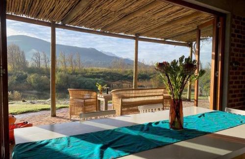 Wolseley Ski Chalet | Pet-Friendly Retreat at Underhill Cottage: 4-Star Comfort