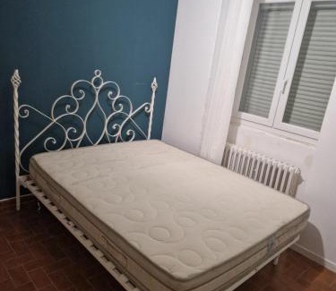 Bedarrides Bed & Breakfast | Une chambre