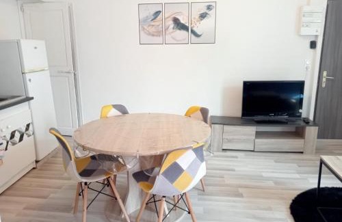 Villedieu-les-Poeles Apartment | Discover a Delightful Stopover for the Whole Family
