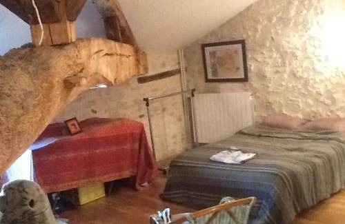 Moirax Bed & Breakfast | Tranquil Nature Retreat with Pool and Pet-Friendly Vibes